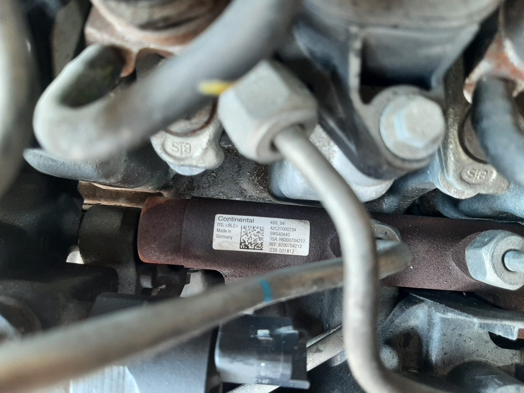 Rampa injectoare 1.5 dci dacia duster nissan qashqai renault scenic 3 clio 3 megane 3 h8200704217 a2c27000234