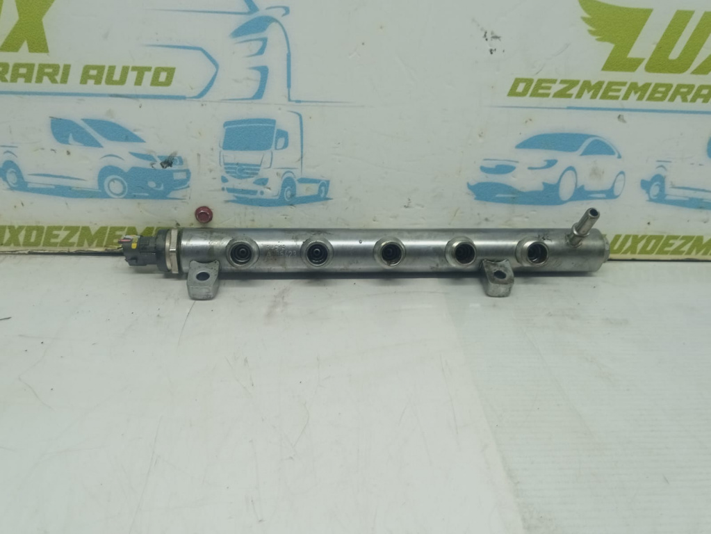 Rampa injectoare 1.6 dci R9M h8201044829 Renault Trafic X83 [facelift] [2006 - 2014]