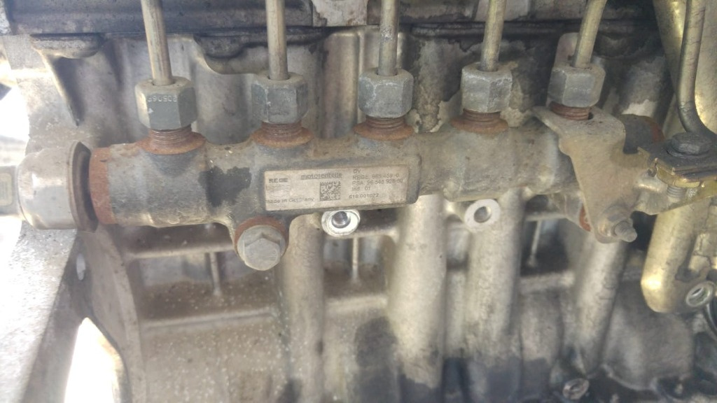 Rampa injectoare 1.6 tdci hhda ford focus 2 9654592680