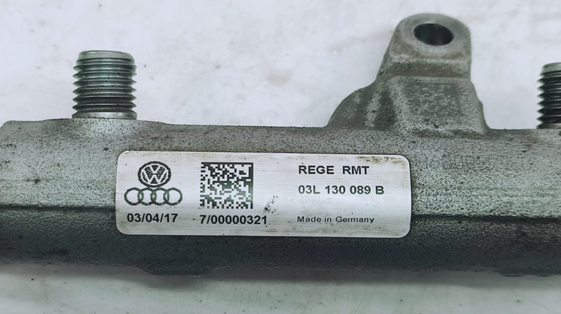 Rampa injectoare 1.6 tdi cay cayc 03l130089b Volkswagen VW Caddy 3 [facelift] [2010 - 2015]