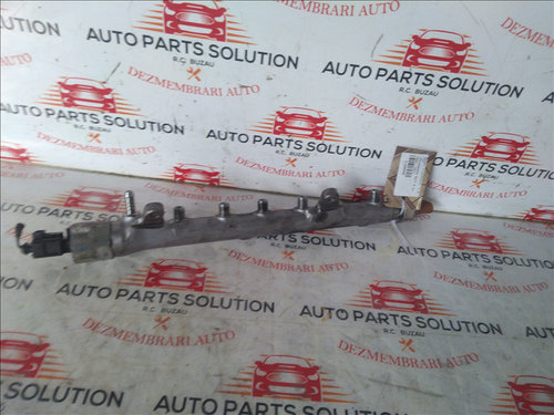 Rampa injectoare 1.6 TDI VOLKSWAGEN GOLF 6 an fabr. 2011