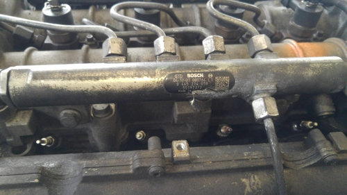 Rampa injectoare 1.9 jtd 937a5000 alfa romeo 156 0445214058