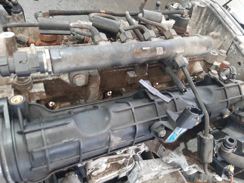 Rampa injectoare 1.9 jtd alfa romeo 147 156 159 fiat bravo 2 croma 0445214058 55209575