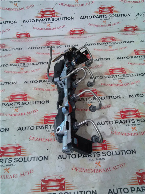 Rampa injectoare 1.9 SUZUKI GRAND VITARA an fabr. 2008