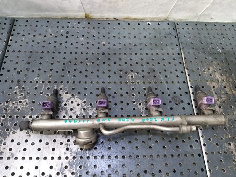 Rampa injectoare 2.0 b mercedes clk a208 a1110703095
