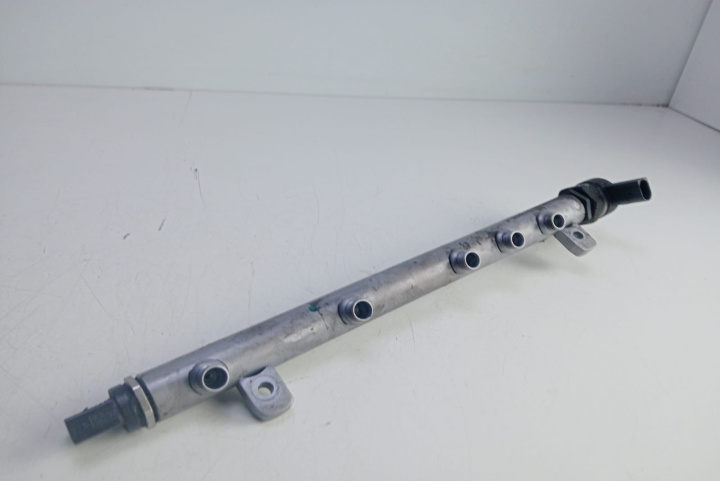 Rampa injectoare 2.0 cdi A6400702395 Mercedes-Benz B-Class W245 [2005 - 2008]