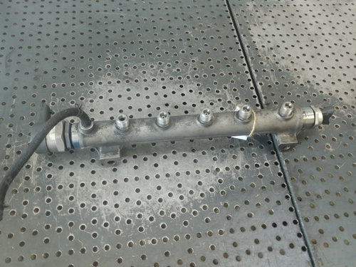 Rampa injectoare 2.0 crdi 2.2 crdi kia sportage 2 hyundai tucson santa fe 0445214085 31400-27400