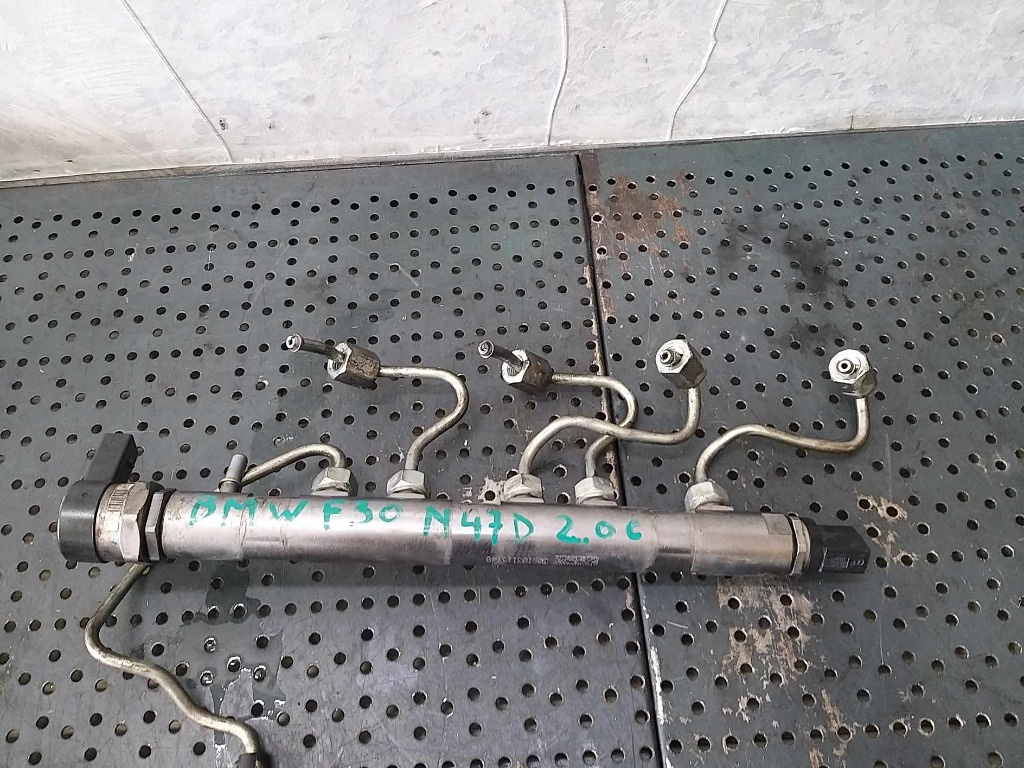 Rampa injectoare 2.0 d bmw seria 3 f30 0445214182 780912704