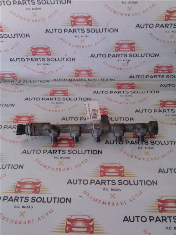 Rampa injectoare 2.0 DCI RENAULT TRAFIC an fabr.2011