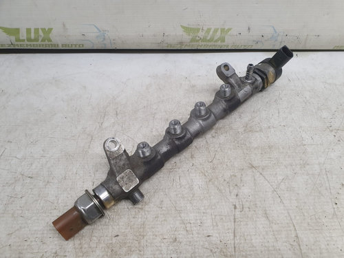 Rampa injectoare 2.0 tdi CFH CFF CFG 03l089m r03l125c Audi Q3 8U [2011 - 2014]