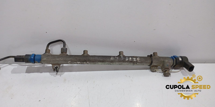 Rampa injectoare 2.2 cdi A6460700295 Mercedes-Benz C-Class W203 [2000 - 2004]