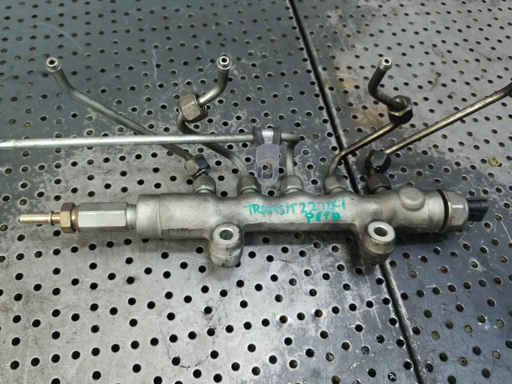 Rampa injectoare 2.2 tdci p8fa ford transit euro 4 6c1q-9d280-ab