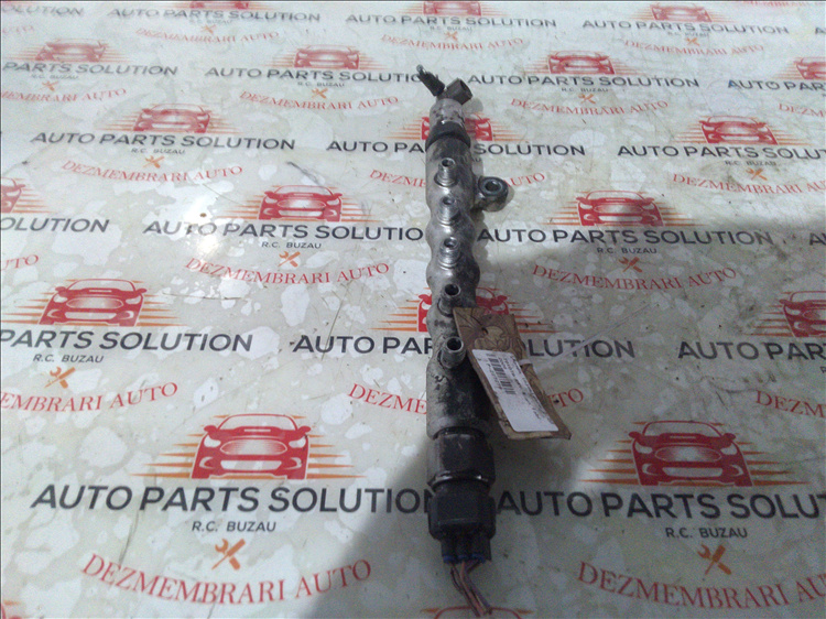 Rampa injectoare 2.2d TOYOTA RAV 4 an fabr. 2008
