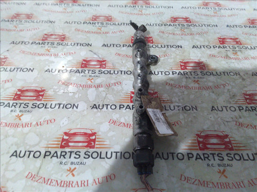 Rampa injectoare 2.2d TOYOTA RAV 4 an fabr. 2008