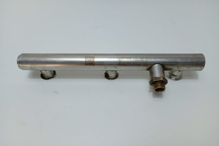 Rampa Injectoare 3.2 fsi 06E130090D Porsche Cayenne 957 [facelift] [2007 - 2010]