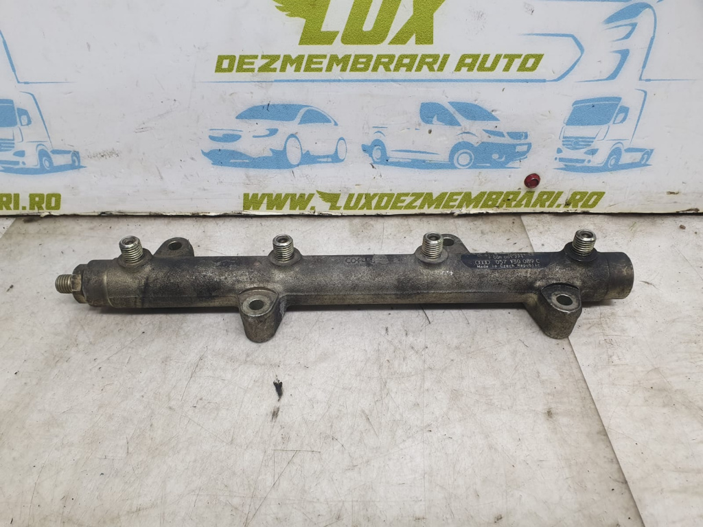Rampa injectoare 4.0 tdi ase f00r001271 057130089c Audi A8 D3/4E [2002 - 2005]