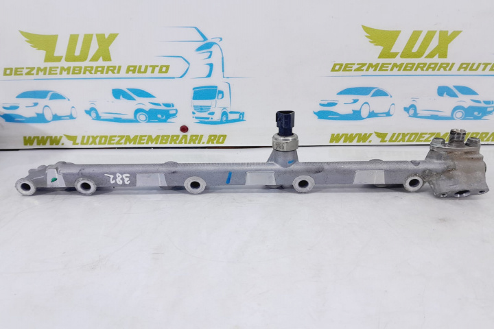 Rampa injectoare 4.6 benzina 1ur-fse 89661-50A11 Lexus LS 4 F4 [2006 - 2009] 4.6 benzina 1UR-FSE