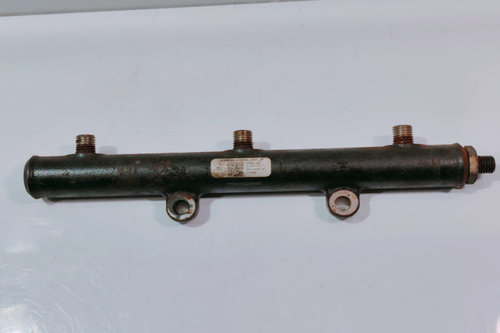 Rampa injectoare 4R8Q9D280AC Land Rover Discovery 3 [2004 - 2009]