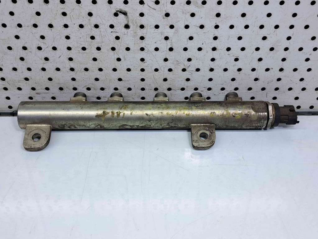 Rampa injectoare 55197370, Saab 9-3 (YS3F), 1.9 tid