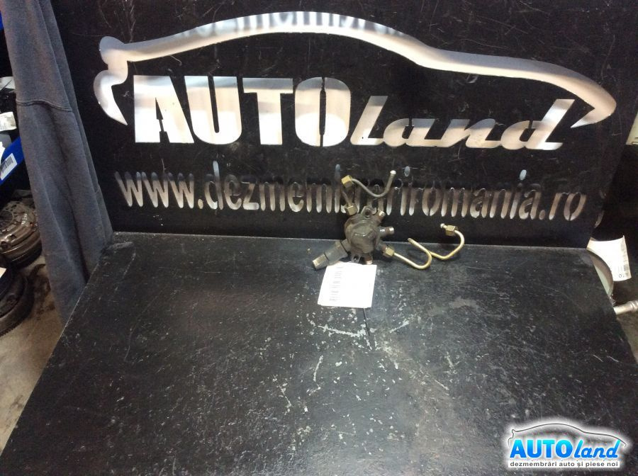 Rampa Injectoare 8200057232 1.5 DCI Renault CLIO II 2001