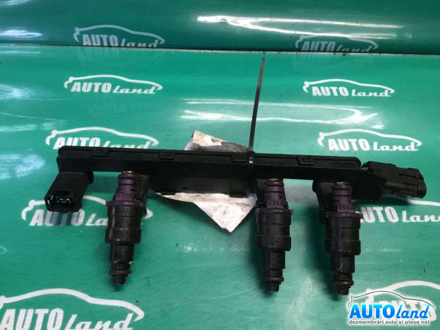 Rampa Injectoare 873774 1.2 B, 3 Buc Siemens, Culoare Mov Renault CLIO II 2001
