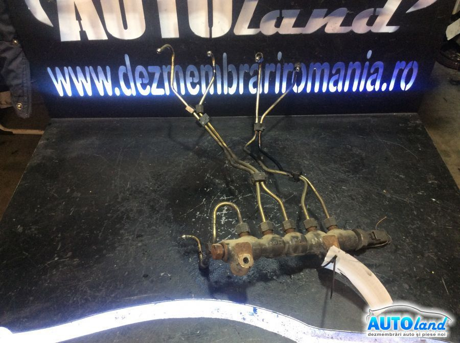 Rampa Injectoare 9654592680 1.6 HDI Peugeot 307 3A/C 2000