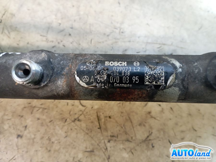 Rampa Injectoare A6110700395 2.2 CDI Mercedes-Benz VITO bus 638 1996-2003