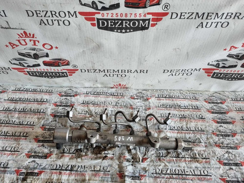 Rampa injectoare A6510700495 Mercedes-Benz ML-Class (W166) 250 CDI / BlueTEC 4-matic 2.2 204 cai