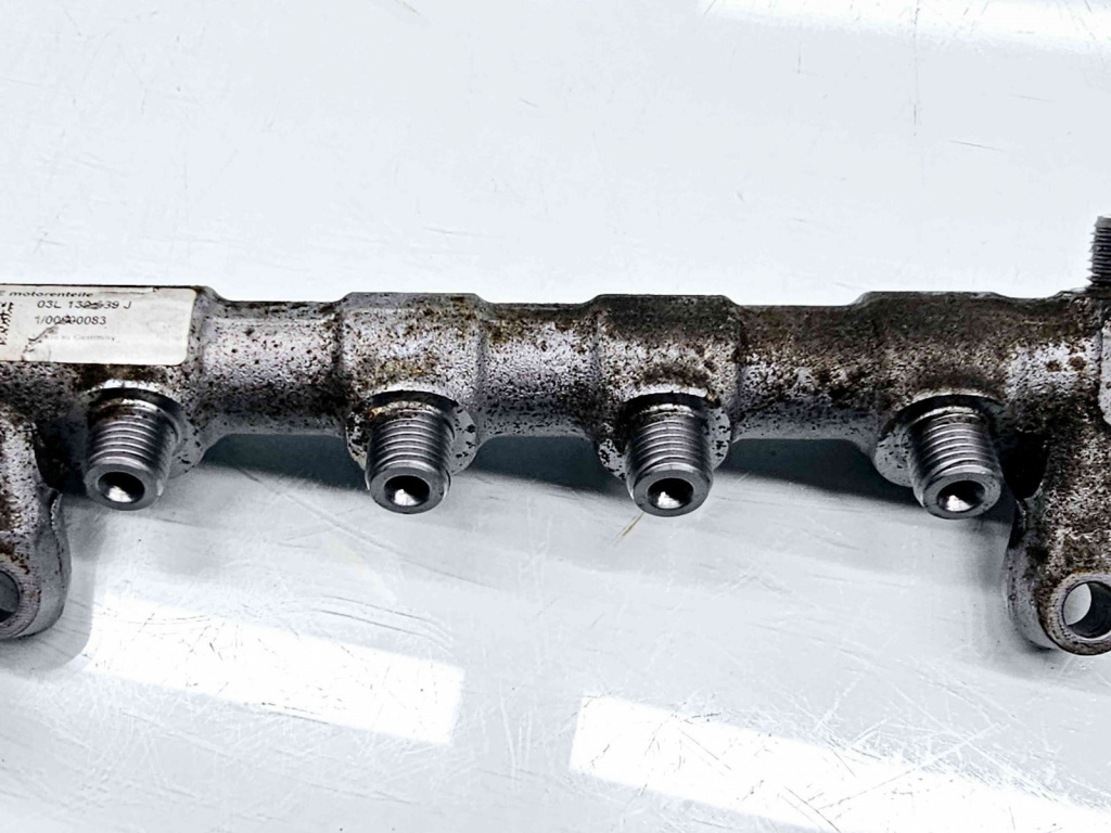 Rampa injectoare AUDI A3 Sportback (8PA) [Fabr 2004-2013] 03L130089J 2.0 TDI CFFB 103KW / 140CP