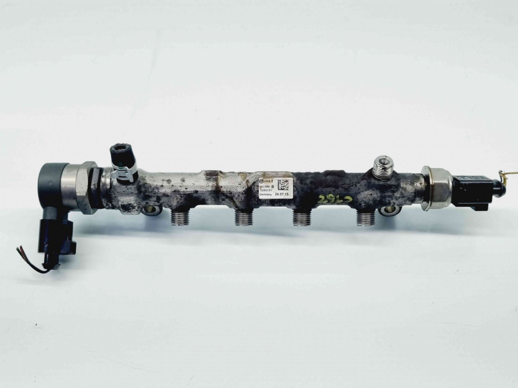 Rampa injectoare Audi A3 Sportback (8VA) Hatchback [Fabr 2012-2020] 04L089B 2.0 TDI CRBC 110KW / 150CP 2.0 TDI CRBC 110KW / 150CP