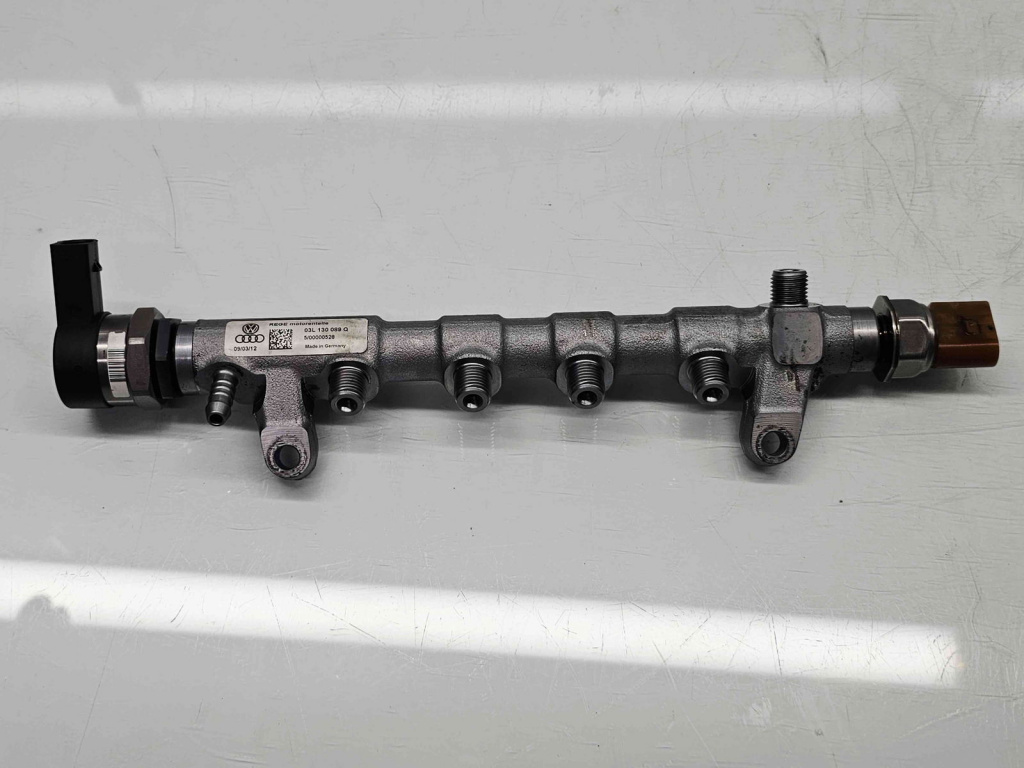 Rampa injectoare Audi A4 (8K2, B8.5) Facelift [Fabr 2008-2015] 03L130089Q 2.0 TDI CJCA 105KW / 143CP