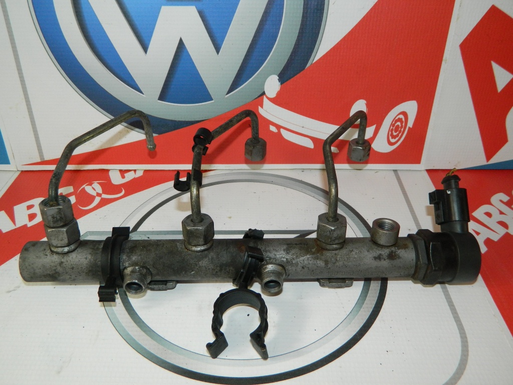 Rampa injectoare Audi A5 cu codul 059130090L