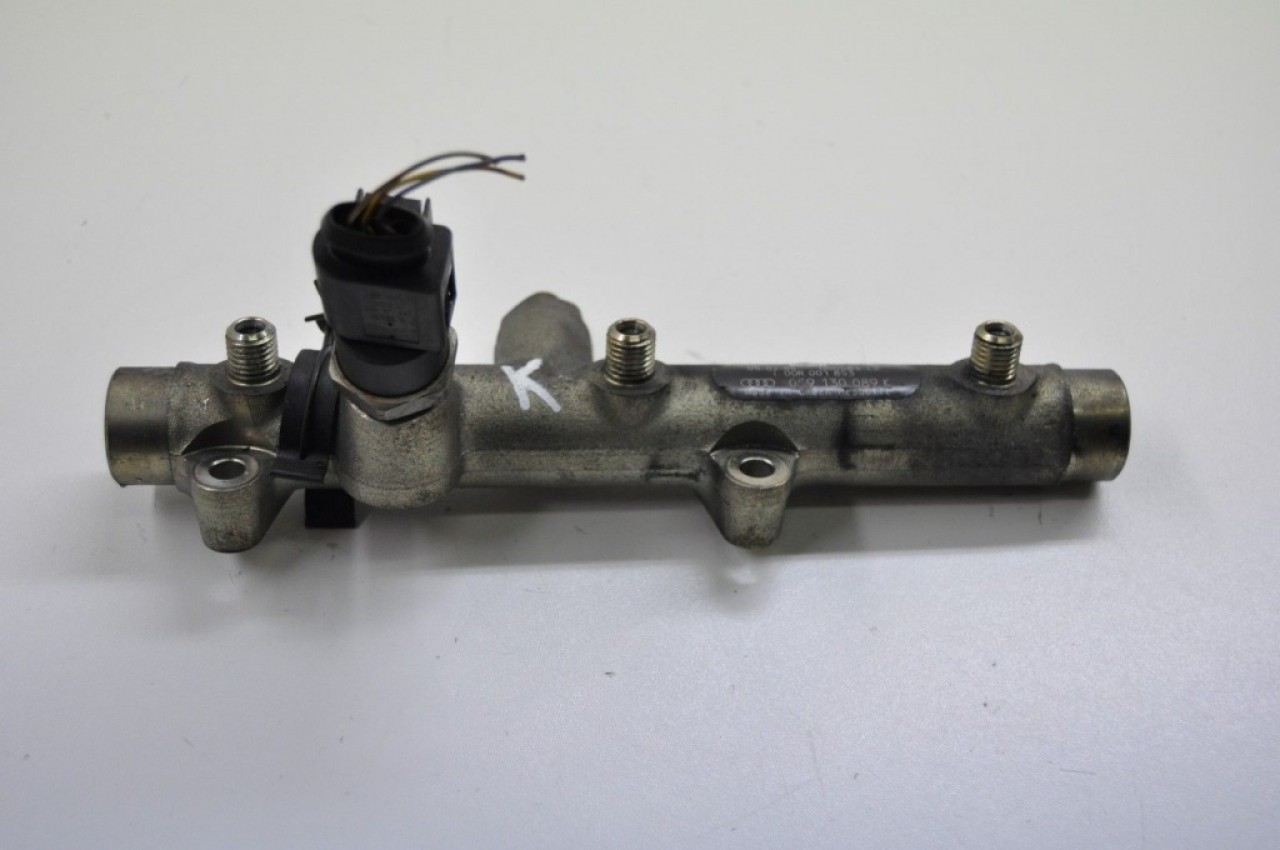 Rampa injectoare audi a6 4f 2.7 tdi bsg 163 cai cod 059130089k