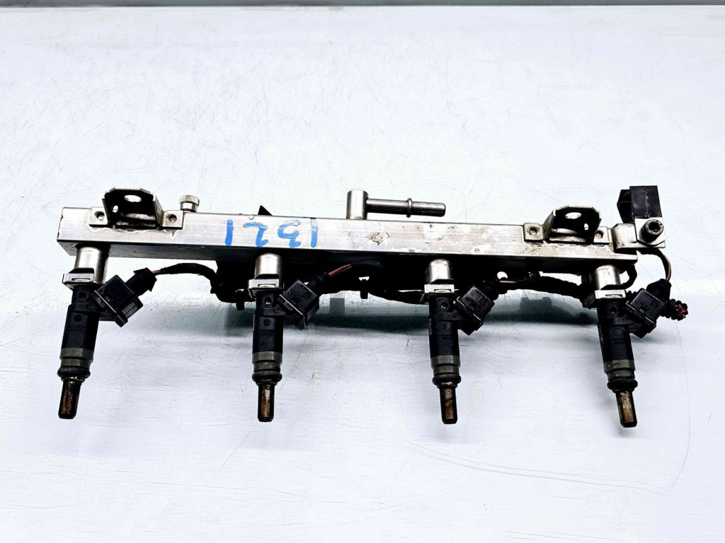 Rampa injectoare Bmw 1 (E81, E87) [Fabr 2004-2010] 7506158 1.8 Benz N42B18 85KW / 115CP
