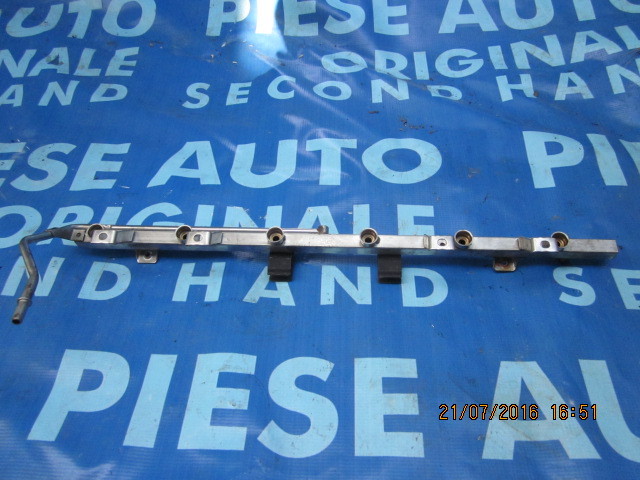 Rampa injectoare BMW E46: 143982702