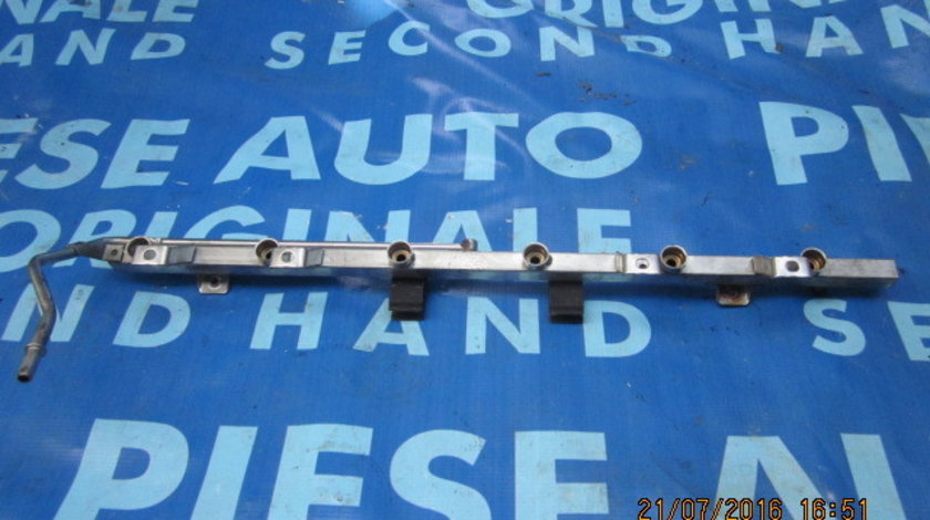 Rampa injectoare BMW E46: 143982702