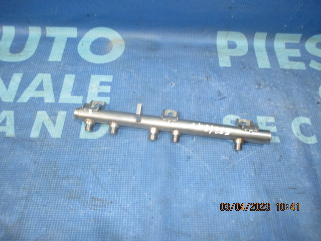 Rampa injectoare BMW E87 116i 2.0i; 7562474