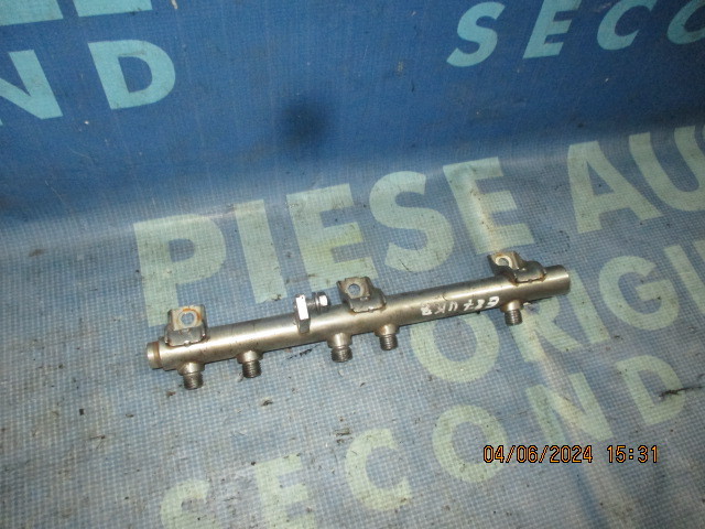 Rampa injectoare BMW E87 116i N43B16; 7562474
