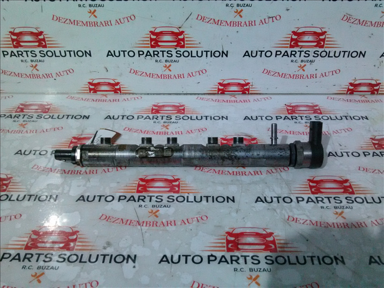 Rampa injectoare BMW E90 2.0 D an fabr. 2009