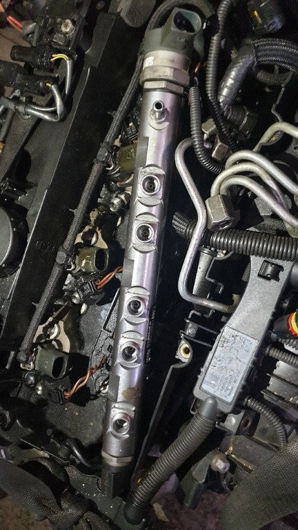 Rampa injectoare BMW E90 2007 Combi 2.0