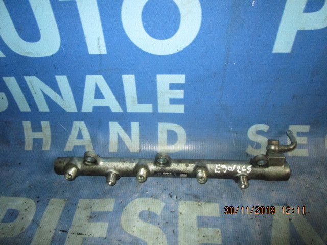Rampa injectoare BMW E90 320d 2.0d M47D20 2006;  7787164