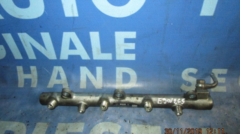 Rampa injectoare BMW E90 320d 2.0d M47D20 2006; 7787164