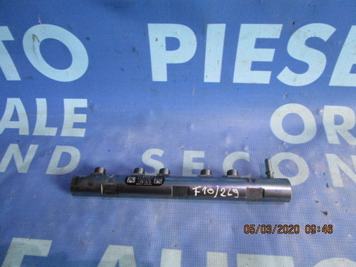 Rampa injectoare BMW F10 520d 2.0d N47D20C;  7809128
