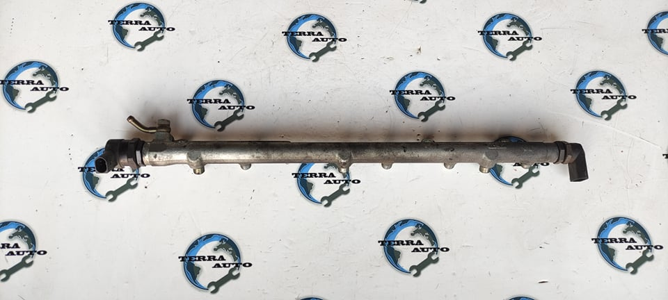 Rampa injectoare BMW Seria 3 (E46) 3.0 D cod: 0445216008 / 7788679