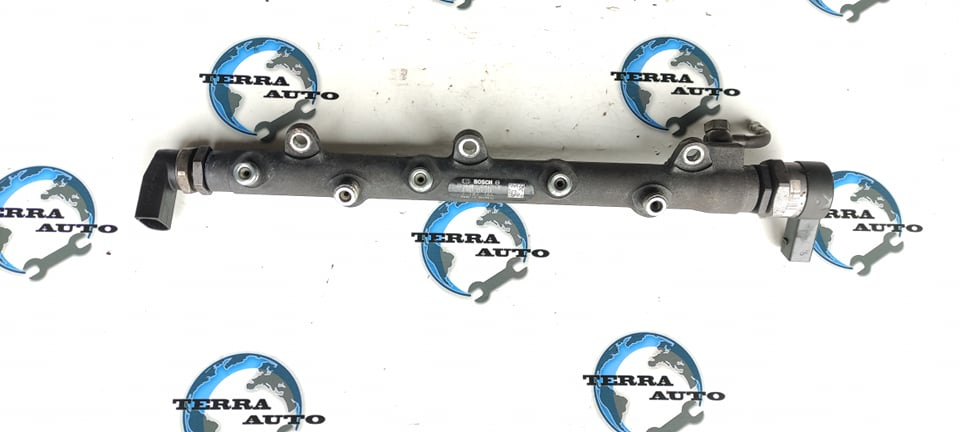 Rampa injectoare BMW Seria 5 (E60 / E61) 2.0 D cod: 0445214030 / 7787164