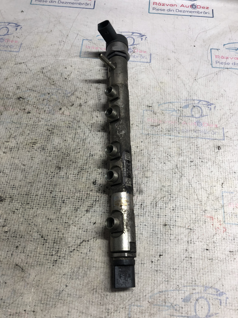 Rampa injectoare BMW X1 2.0 Motorina 2010, 780912804