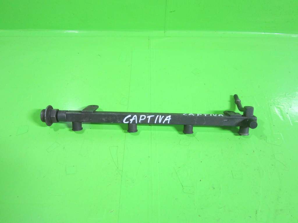 RAMPA INJECTOARE CHEVROLET CAPTIVA 2.4 BENZINA 4x4 FAB. 2006 - 2014 ⭐⭐⭐⭐⭐
