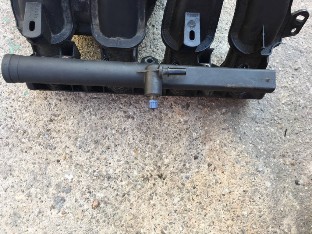 Rampa injectoare Citroen C4 [2004 - 2008] Hatchback 3-usi