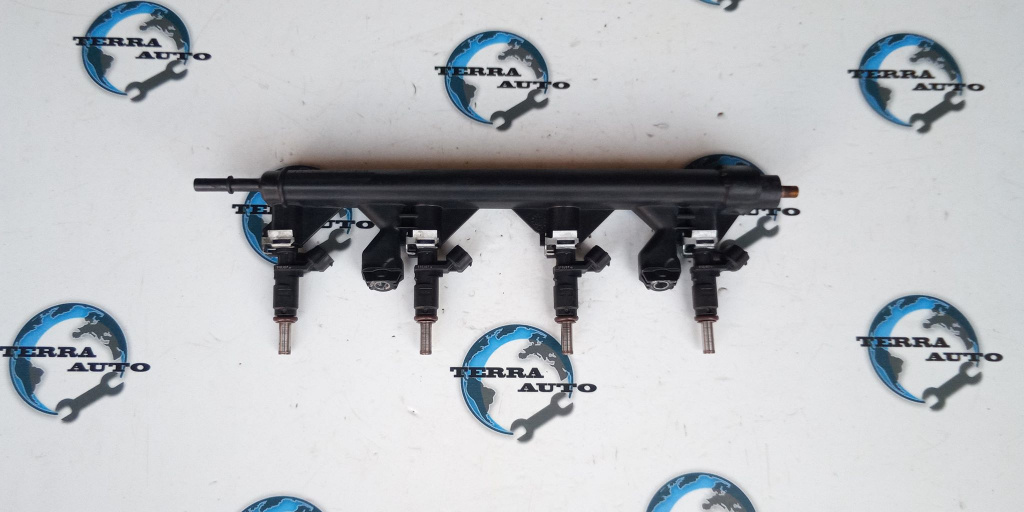 Rampa injectoare Citroen C4 II 1.4 16V 70 KW 95 CP cod motor EP3