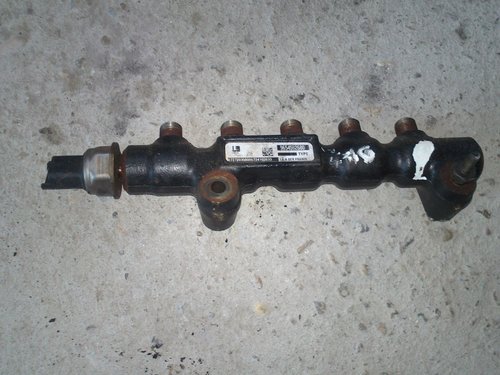 Rampa Injectoare Citroen C4 Picasso 1 6 Hdi 9654592680